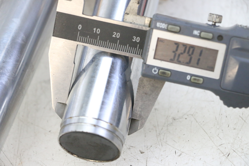 photo de STELO FORCELLA PEUGEOT ELYSEO 125 (1999 - 2004)