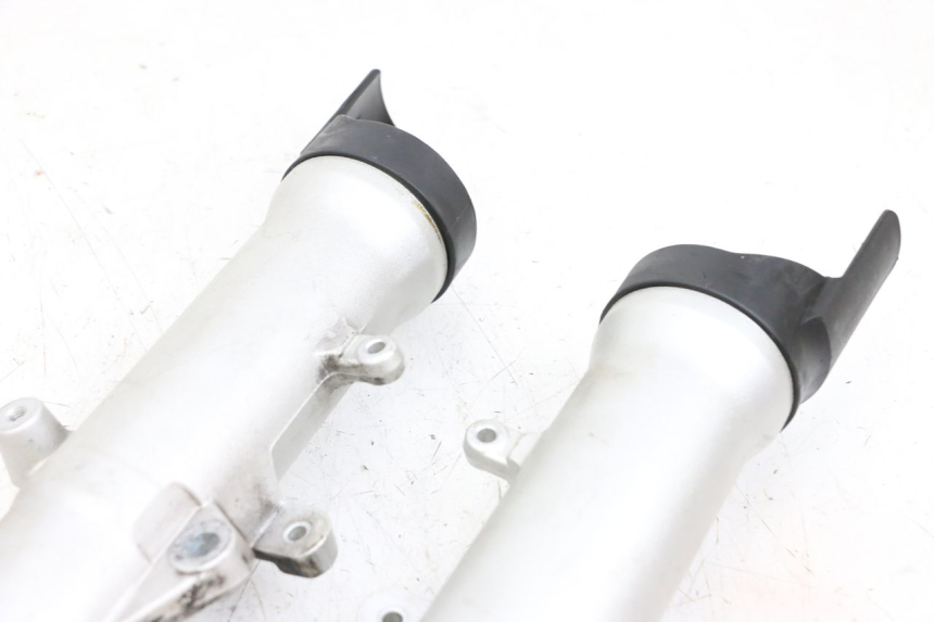 photo de STELO FORCELLA YAMAHA FJR ABS 1300 (2006 - 2012) - Marcature e riferimenti originali