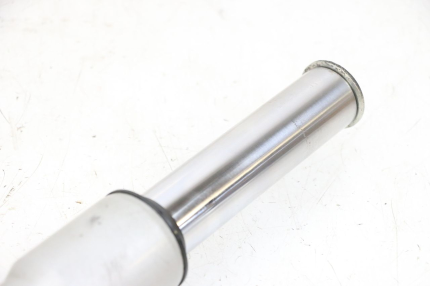 photo de STELO FORCELLA SINISTRA PIAGGIO FLY 4T 50 (2013 - 2017) - Vista d'insieme del prodotto