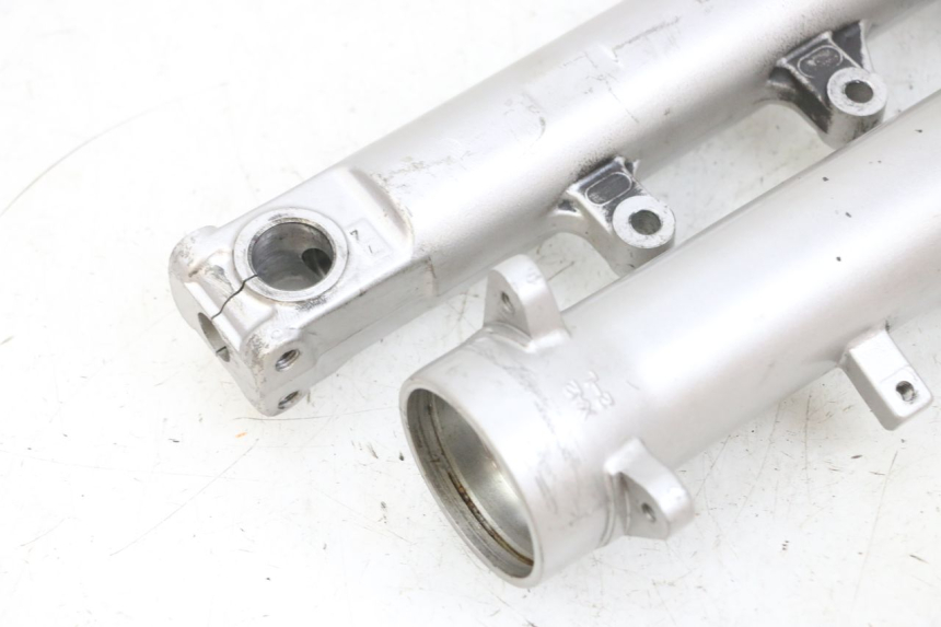 photo de STELO FORCELLA SUZUKI GSF N BANDIT 600 (1996 - 1999) - Vista d'insieme del prodotto