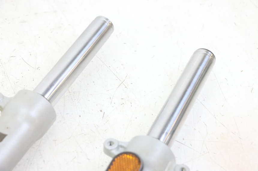 photo de STELO FORCELLA YAMAHA JOG R 50 (2004 - 2014)