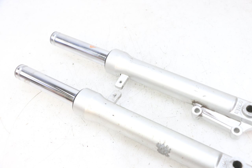 photo de STELO FORCELLA KYMCO LIKE 125 (2009 - 2016) - Altra vista dell'articolo