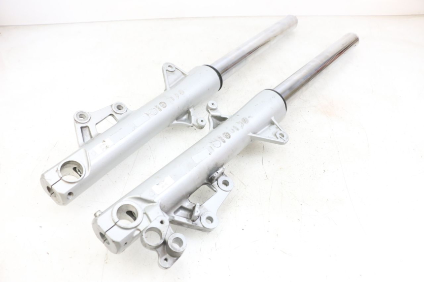 photo de STELO FORCELLA MOTO GUZZI NORGE 8V GT 1200 (2011 - 2016)