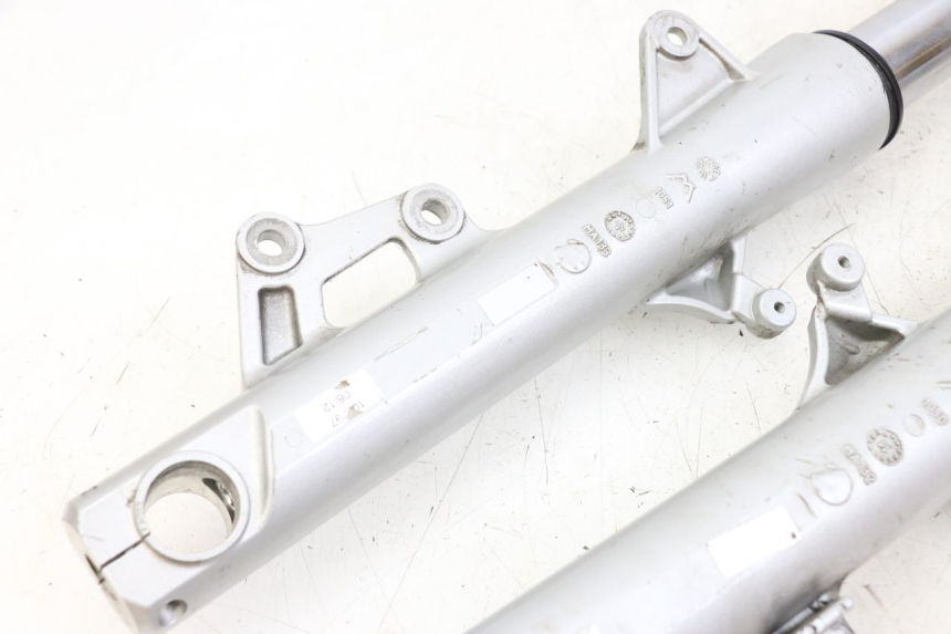 photo de STELO FORCELLA MOTO GUZZI NORGE 8V GT 1200 (2011 - 2016)