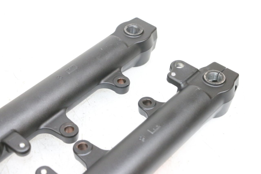 photo de STELO FORCELLA YAMAHA MT-07 MT07 ABS 700 (2018 - 2020) - Primo piano tecnico