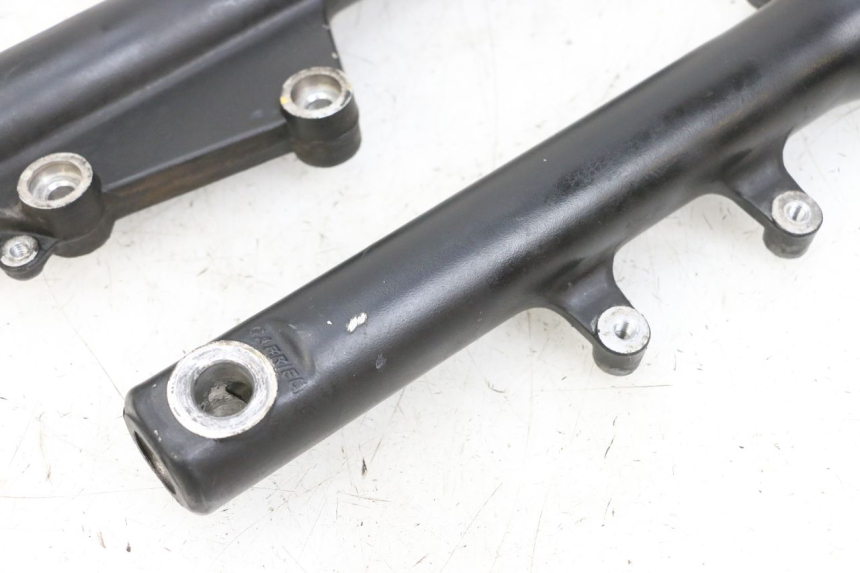 photo de STELO FORCELLA PIAGGIO NEW TYPHOON 50 (2018 - 2021) - Zoom sui componenti