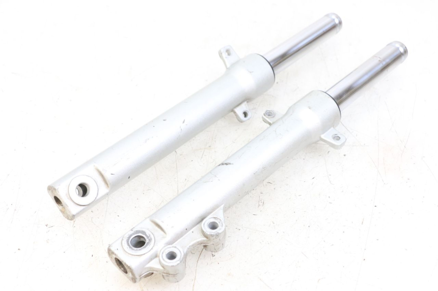 photo de STELO FORCELLA PEUGEOT KISBEE 2T 50 (2018 - 2022)