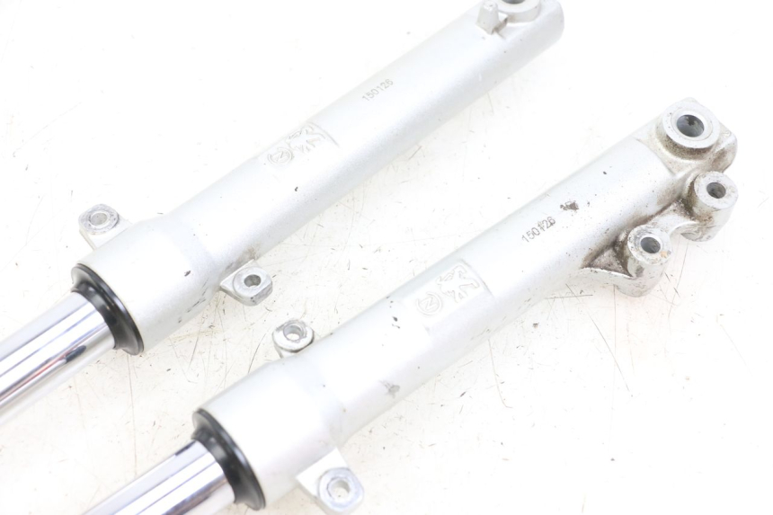 photo de STELO FORCELLA PEUGEOT KISBEE 2T 50 (2018 - 2022)