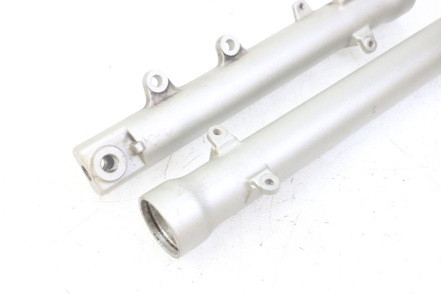 photo de STELO FORCELLA YAMAHA TDR DELTABOX 125 (1993 - 2003)