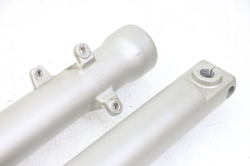 photo de STELO FORCELLA YAMAHA TDR DELTABOX 125 (1993 - 2003)