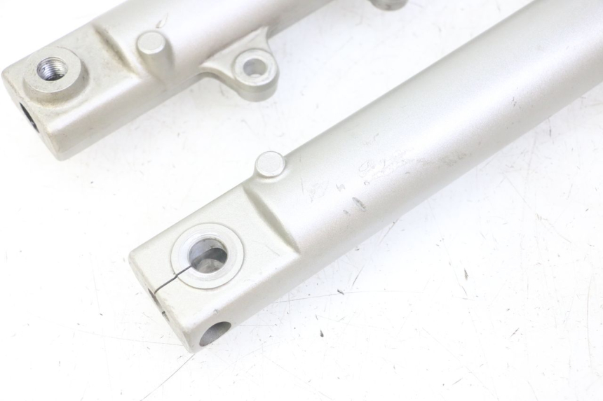 photo de STELO FORCELLA YAMAHA TDR DELTABOX 125 (1993 - 2003)