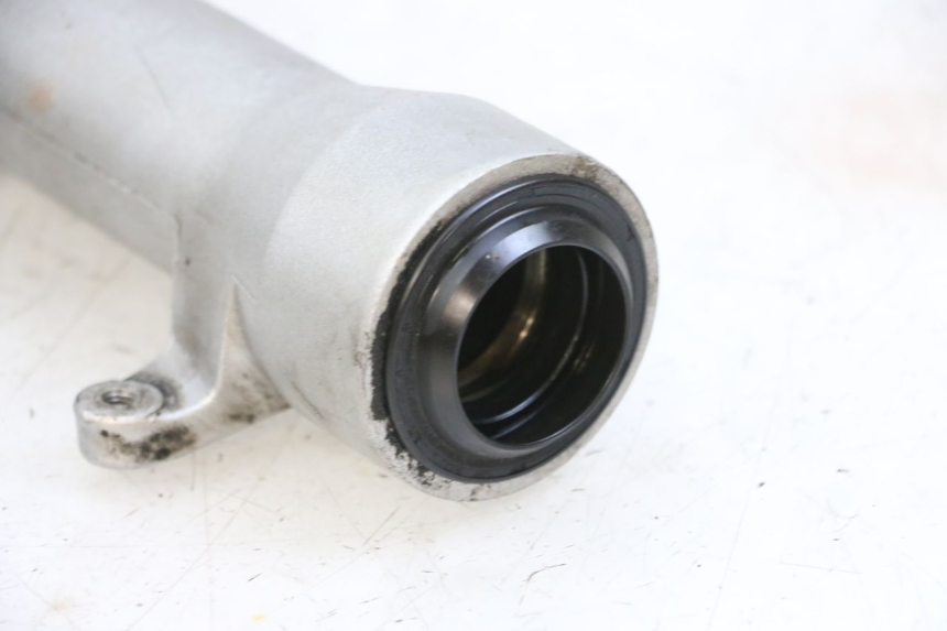 photo de STELO FORCELLA PIAGGIO X8 125 (2004 - 2007) - Primo piano tecnico