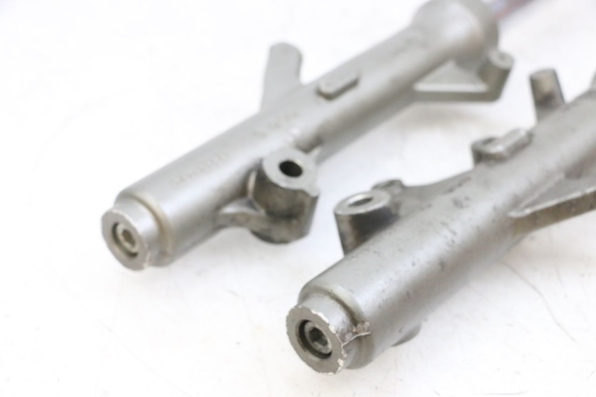 photo de STELO FORCELLA YAMAHA YP MAJESTY 125 (2002 - 2006) - Zoom sullo stato d'uso