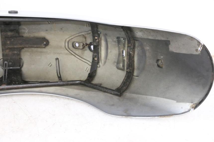 photo de Parafango posteriore HYOSUNG GV AQUILA 125 (2000 - 2004)