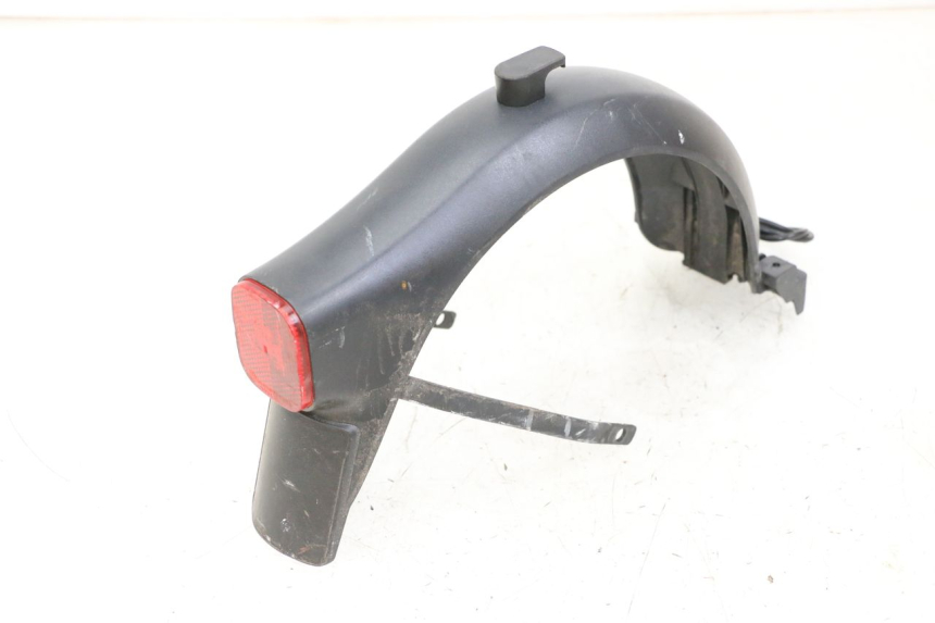 photo de PARAFANGO POSTERIORE SEGWAY NINEBOT F40E 1