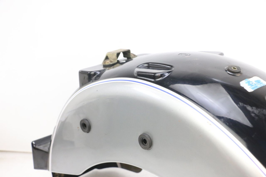 photo de Parafango posteriore HYOSUNG GV AQUILA 125 (2000 - 2004)