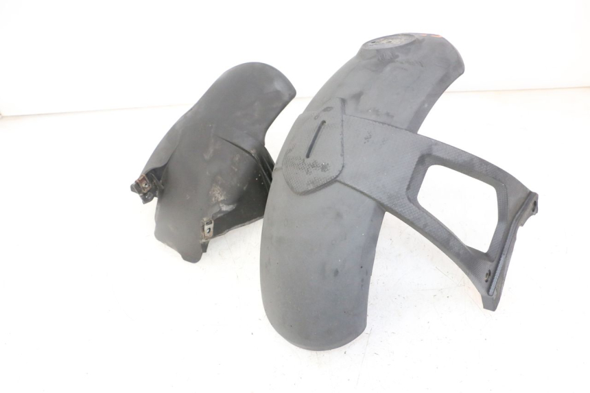 photo de PARAFANGO POSTERIORE GILERA NEXUS 125 (2009 - 2013)
