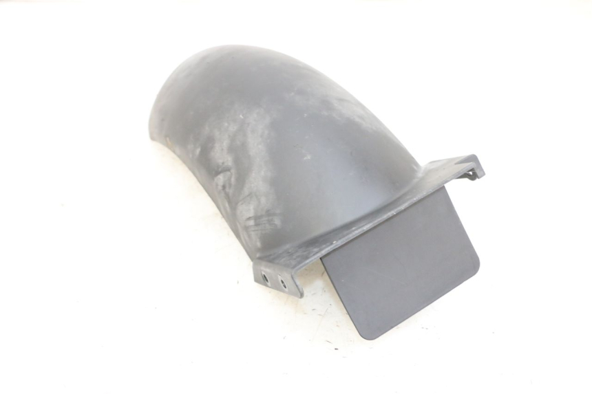 photo de PARAFANGO POSTERIORE EFUN PUSA 1 - Altra angolazione