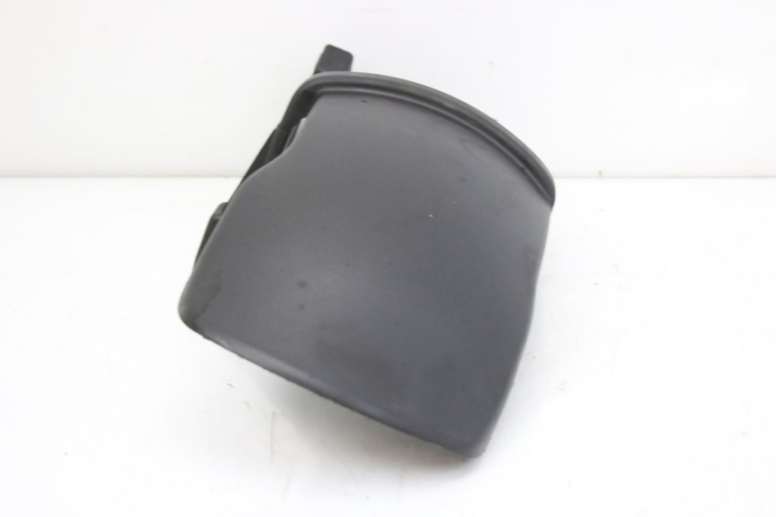 photo de PARAFANGO POSTERIORE APRILIA SR R 2T LC 50 (2018 - 2021)