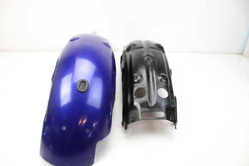 photo de PARAFANGO POSTERIORE SYM HUSKY 125 (1999 - 2005)