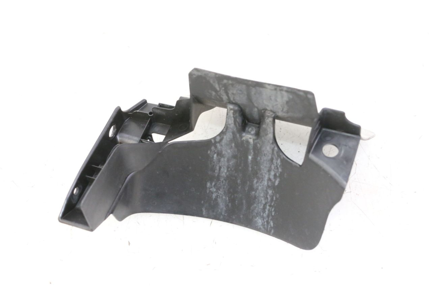 photo de PARAFANGO POSTERIORE YAMAHA XMAX X-MAX 125 (2021 - 2025)