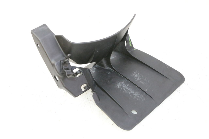 photo de PARAFANGO POSTERIORE YAMAHA XMAX X-MAX 125 (2021 - 2025)