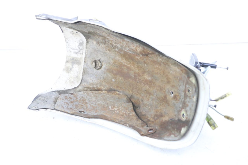 photo de PARAFANGO POSTERIORE YAMAHA SR 125 (1982 - 2003)