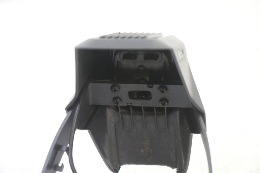 photo de PARAFANGO POSTERIORE SEGWAY NINEBOT ZT3 PRO 1