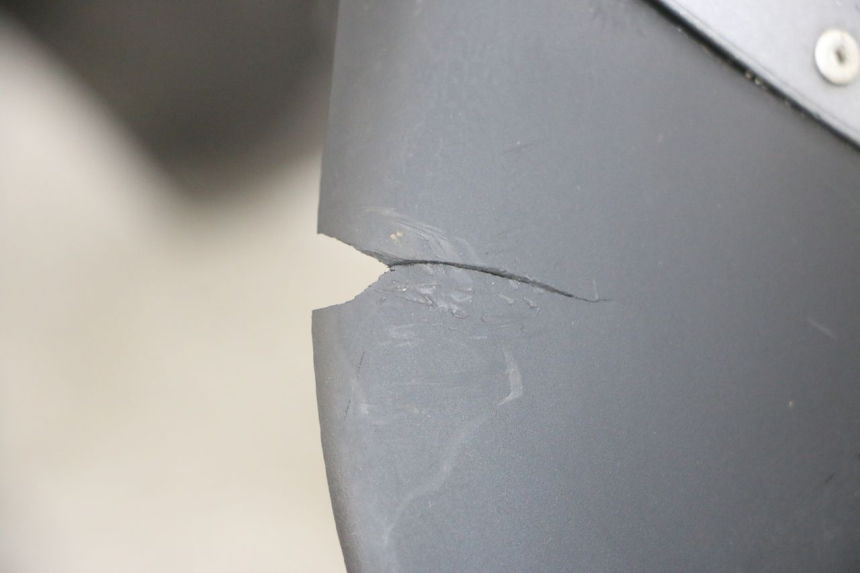 photo de PARAFANGO ANTERIORE SUZUKI BURGMAN 650 (2013 - 2020)