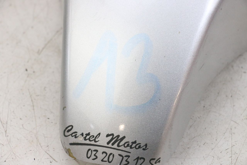 photo de Parafango anteriore HYOSUNG GF 125 (2001 - 2005)