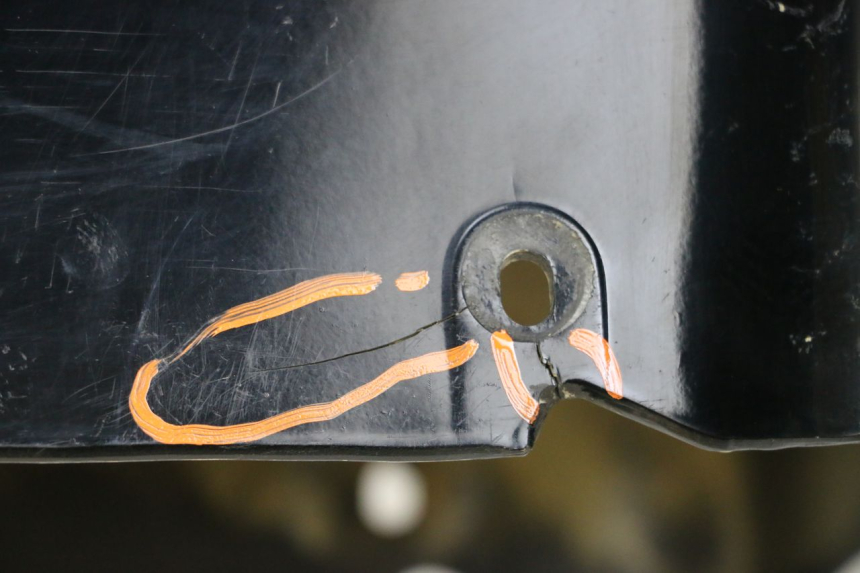 photo de PARAFANGO ANTERIORE KAWASAKI GPZ RX 1000 (1986 - 1988) - Vista d'insieme del prodotto