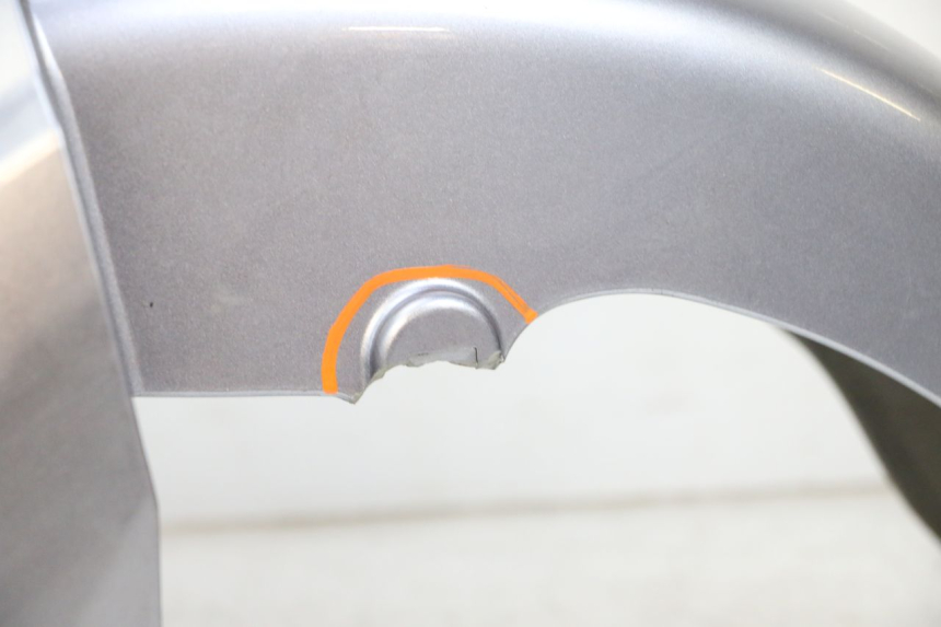 photo de PARAFANGO ANTERIORE SYM GTS EVO 125 (2009 - 2013) - Ricambio usato controllato