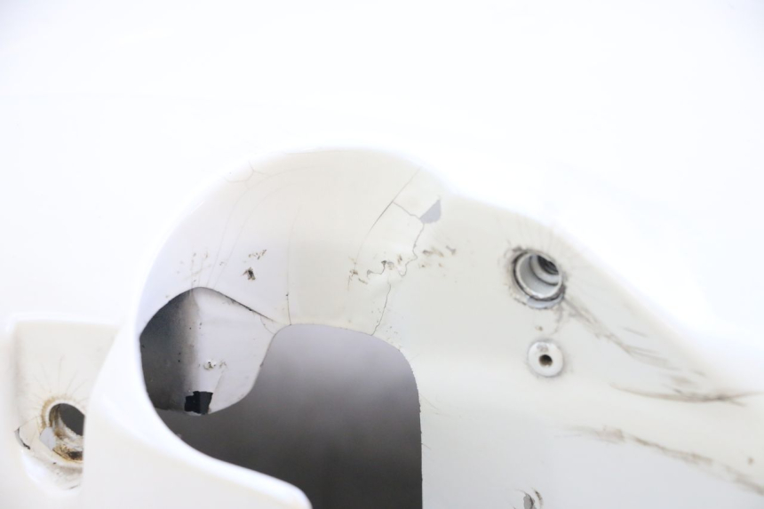 photo de PARAFANGO ANTERIORE HONDA CBR F 1000 (1993 - 1996) - Primo piano tecnico