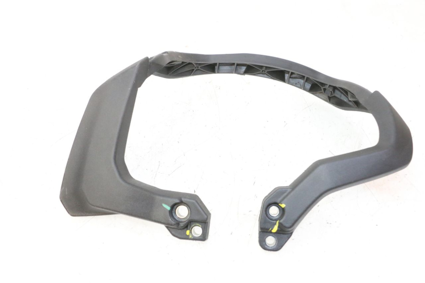 photo de PARAFANGO ANTERIORE PIAGGIO MP3 HPE 310 (2024 - 2025)