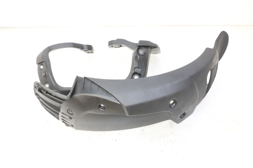 photo de PARAFANGO ANTERIORE PIAGGIO MP3 HPE 310 (2024 - 2025)
