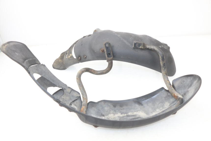 photo de PARAFANGO ANTERIORE PIAGGIO MP3 LT 400 (2007 - 2012)