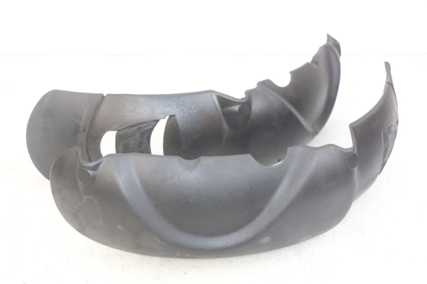 photo de PARAFANGO ANTERIORE PIAGGIO MP3 LT 400 (2007 - 2012)