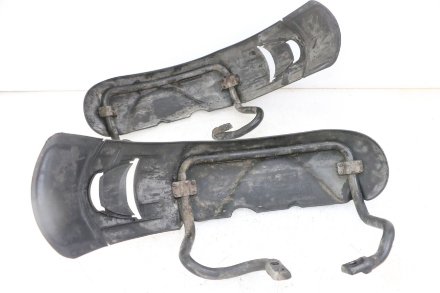 photo de PARAFANGO ANTERIORE PIAGGIO MP3 LT 300 (2010 - 2016)