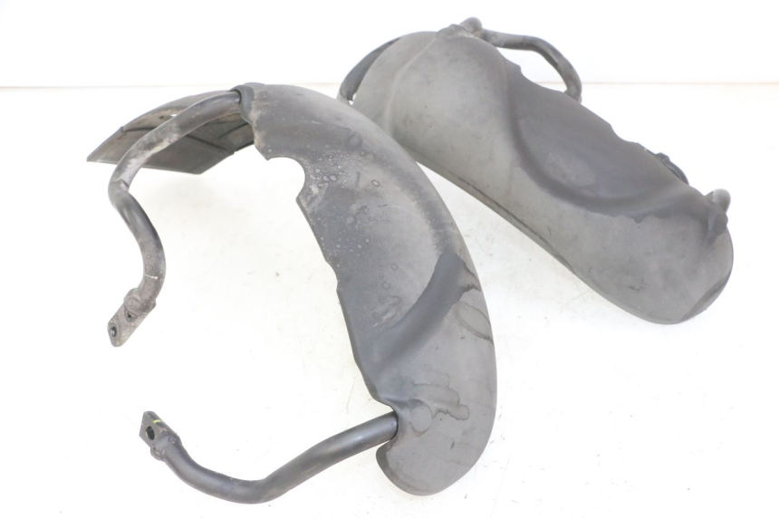photo de PARAFANGO ANTERIORE PIAGGIO MP3 LT 300 (2010 - 2016)