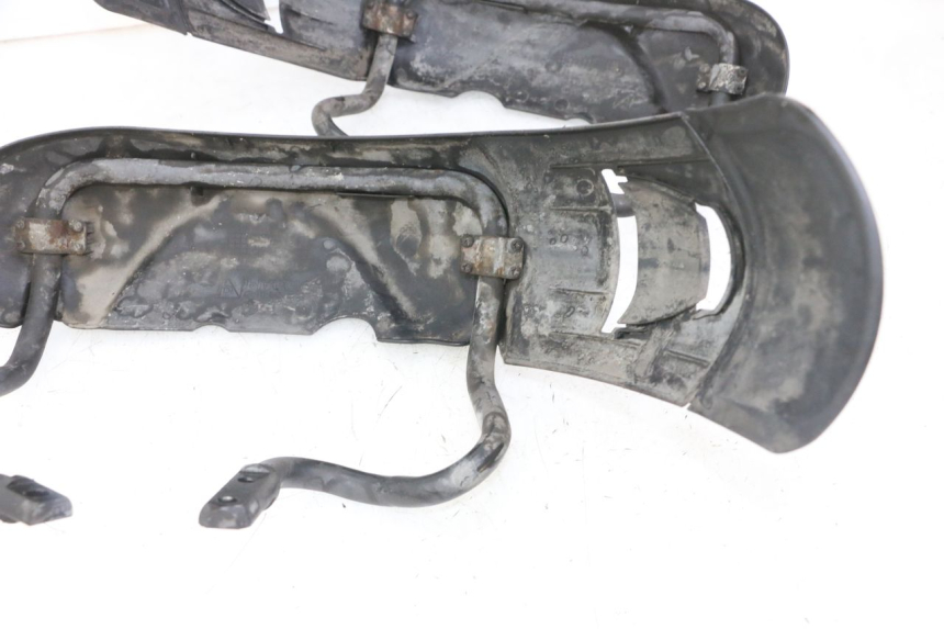 photo de PARAFANGO ANTERIORE PIAGGIO MP3 LT 300 (2010 - 2016)