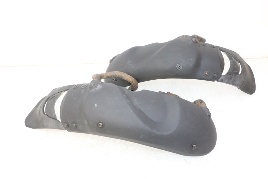 photo de PARAFANGO ANTERIORE PIAGGIO MP3 RL 250 (2007 - 2010)