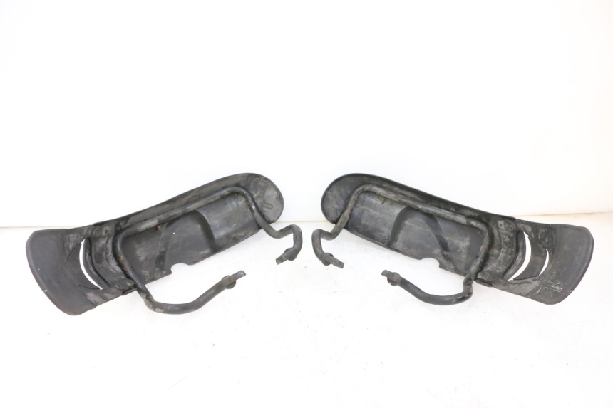 photo de PARAFANGO ANTERIORE PIAGGIO MP3 125 (2006 - 2014)