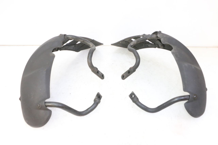 photo de PARAFANGO ANTERIORE PIAGGIO MP3 125 (2006 - 2014)