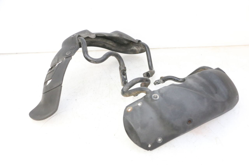 photo de PARAFANGO ANTERIORE PIAGGIO MP3 RL 250 (2007 - 2010)