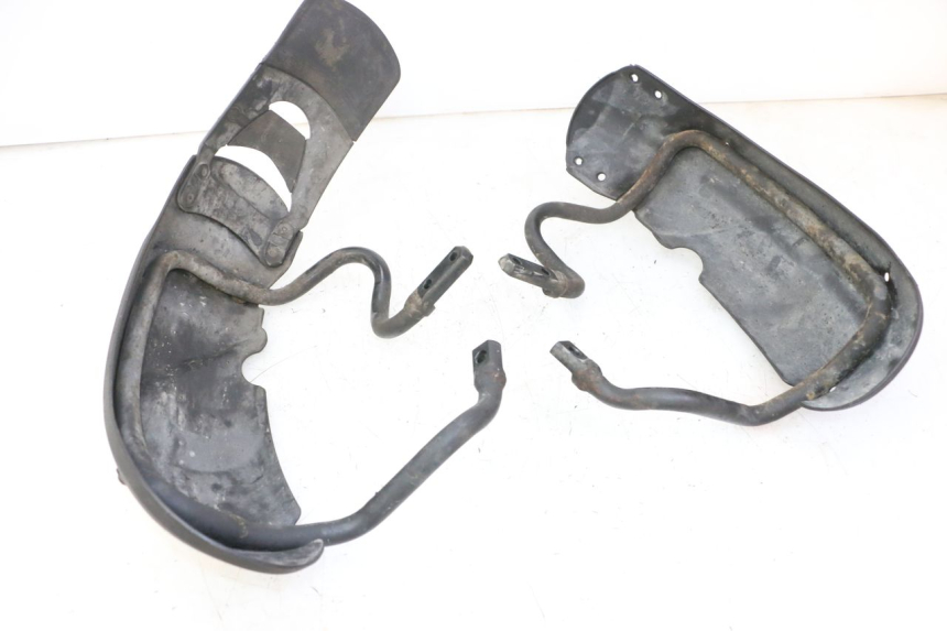 photo de PARAFANGO ANTERIORE PIAGGIO MP3 RL 250 (2007 - 2010)