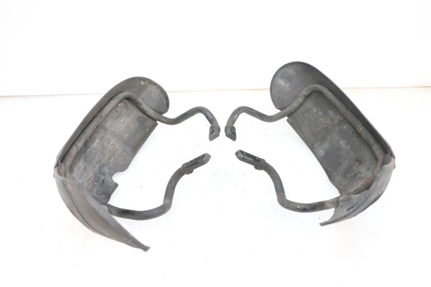 photo de PARAFANGO ANTERIORE PIAGGIO MP3 125 (2006 - 2014)