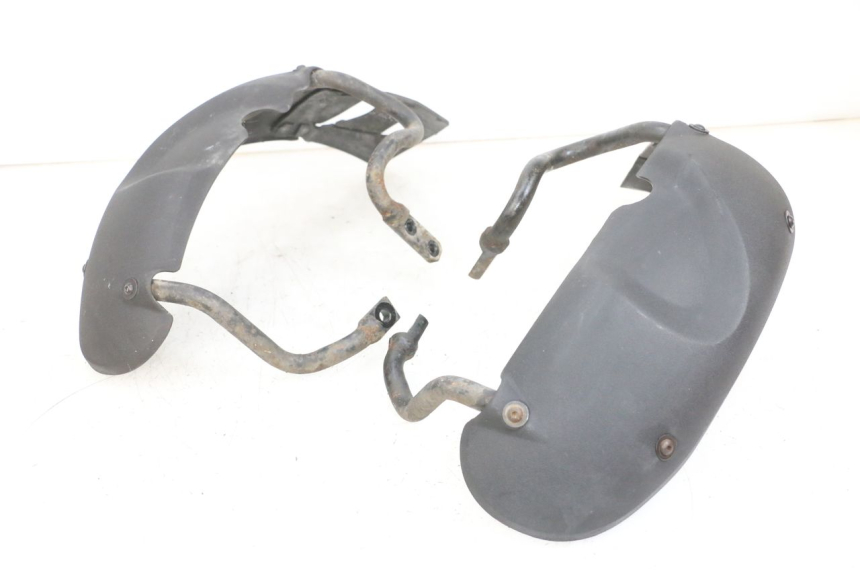 photo de PARAFANGO ANTERIORE PIAGGIO MP3 RL 250 (2007 - 2010) - Vista principale