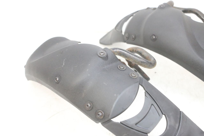 photo de PARAFANGO ANTERIORE PIAGGIO MP3 RL 250 (2007 - 2010) - Altra vista dell'articolo