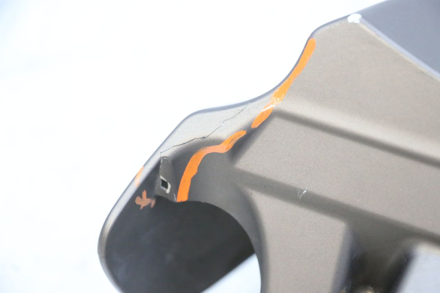 photo de PARAFANGO ANTERIORE YAMAHA NEOS NEO'S 4T 50 (2008 - 2016) - Caratteristiche distintive