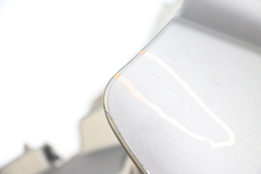 photo de PARAFANGO ANTERIORE YAMAHA NEOS NEO'S 4T 50 (2008 - 2016) - Zoom sullo stato d'uso